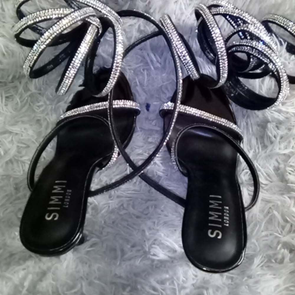 Simmi London Strappy Heel